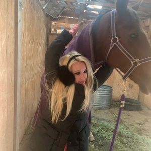 Meet your Posher, Amy